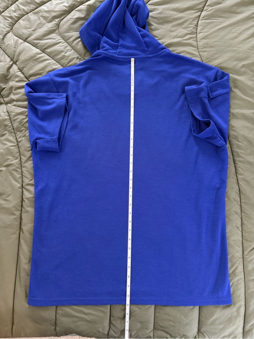 Nike Yoga Men’s Royal Blue Dri-FIT Short Sleeve Hoodie - Picture 9 of 11
